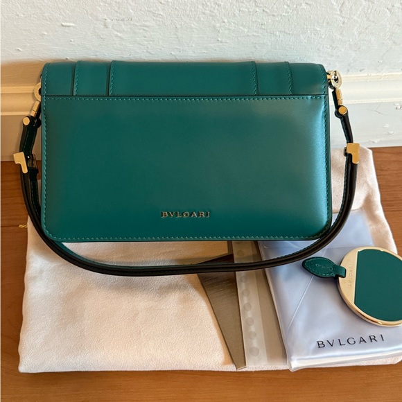 💚 Bvlgari Serpenti East West Shoulder Bag 💚 - Picture 6 of 13
